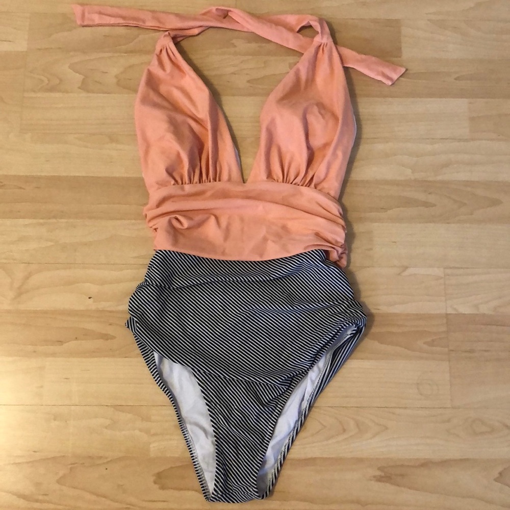 One peace swim wear